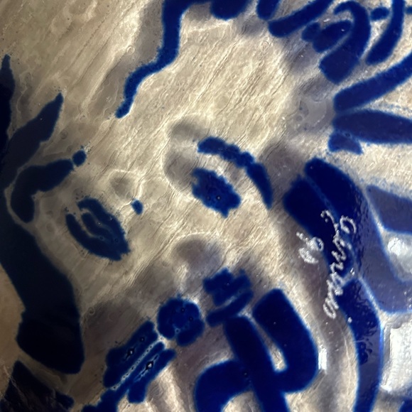 Clear 6 7/8” Round Art Glass Plate w/Blue Lady Design.  No chips/cracks. - Picture 3 of 6